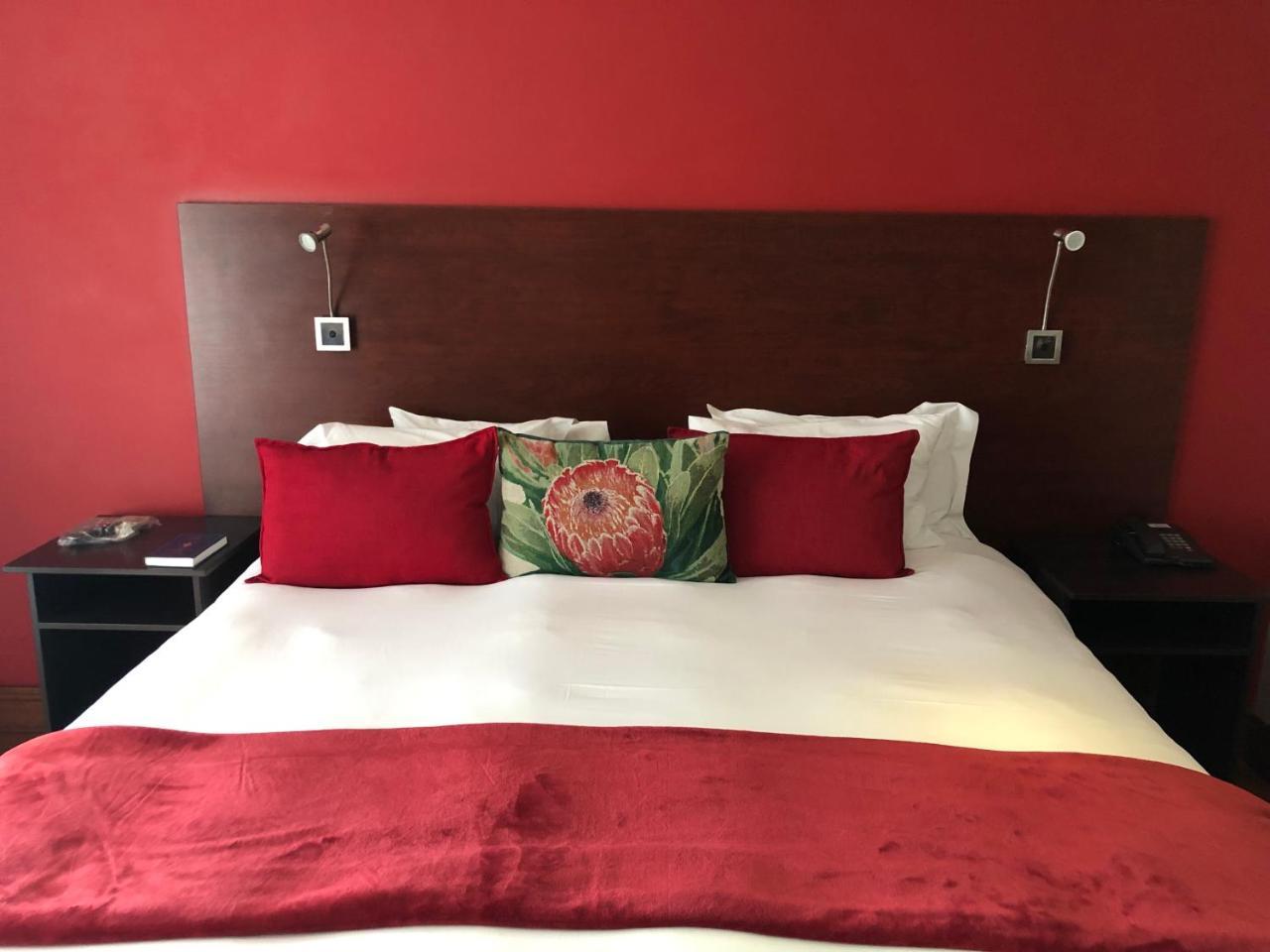 314 On Clark Guest House Pretoria-Noord Eksteriør bilde